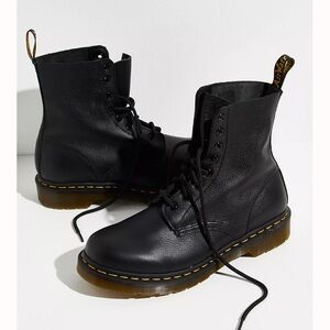 Doc Martens 1460 black boots